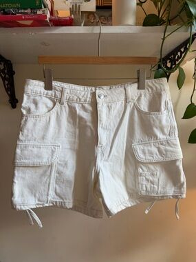 H&M White Women's Cargo Shorts